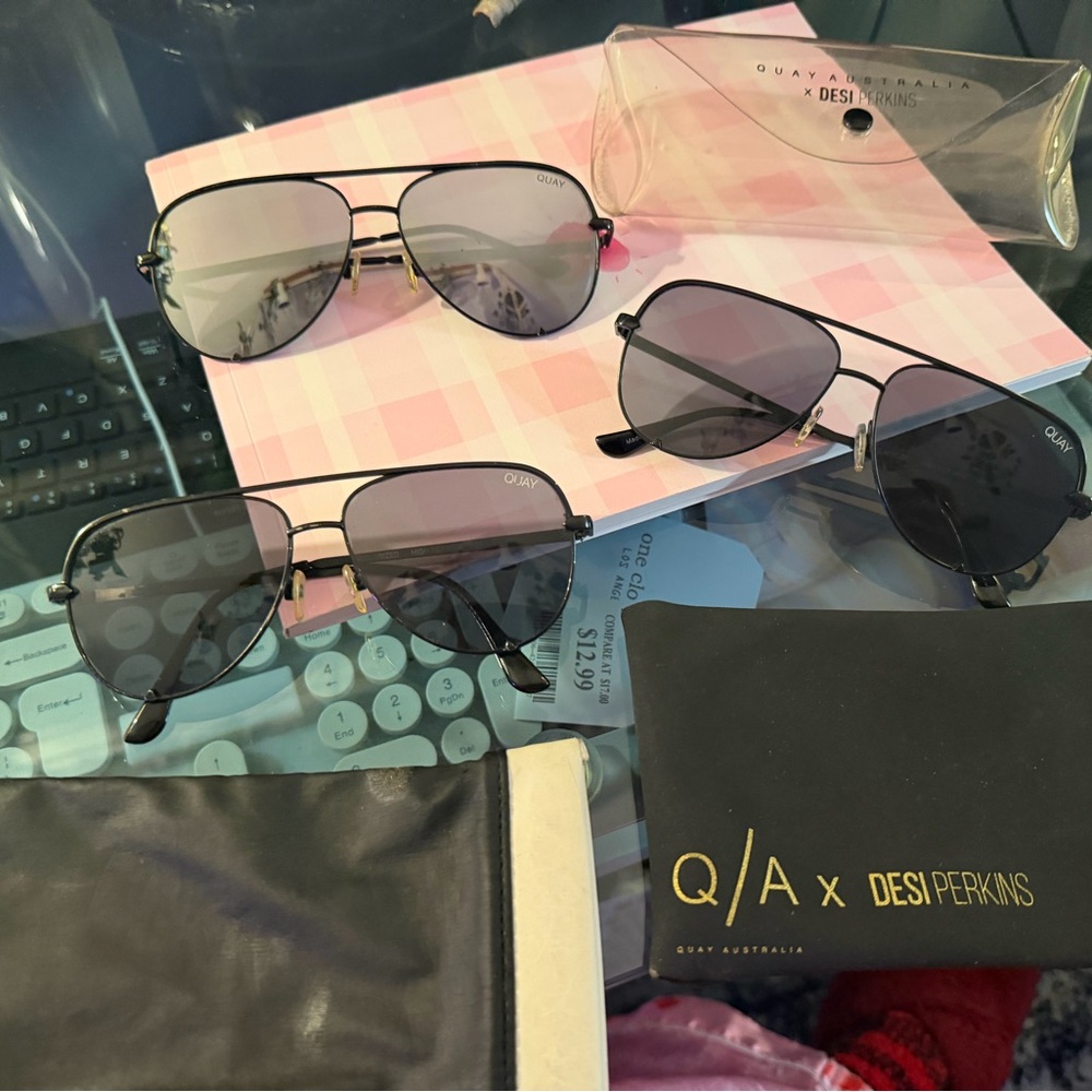 3 Quay Australia Black Aviator Sunglasses